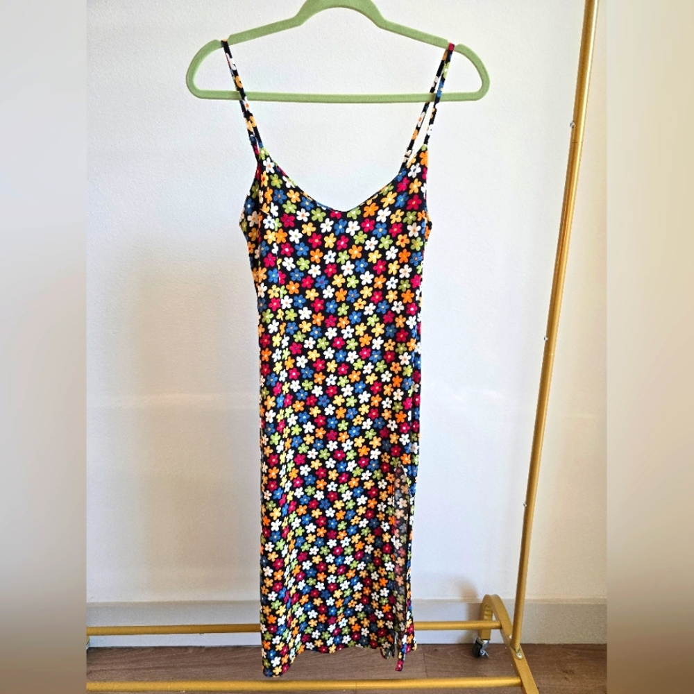 REFORMATION DRESS - Picture 3 of 7